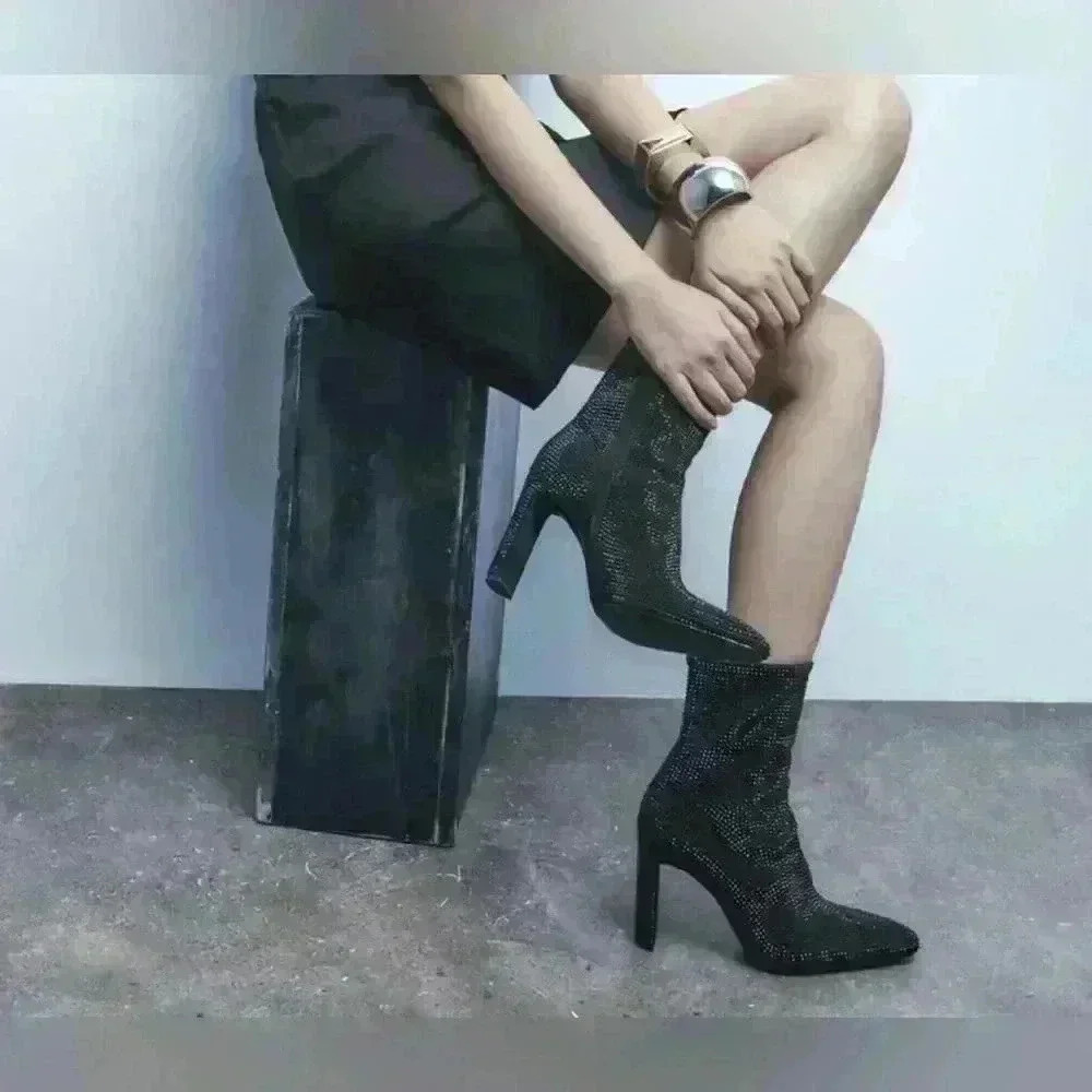 🔥🔥Zara Rhinestone booties - Picture 3 of 11